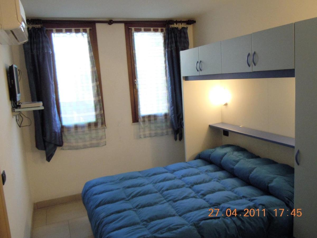 Albergo La Lampara Deiva Marina Rum bild